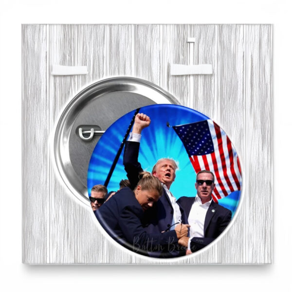 Trump Fight Button, Donald Trump 2024 Campaign Pin Badges