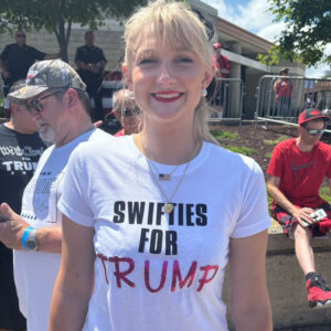 Official Wisconsin Right Now Swifties For Trump T-Shirt3