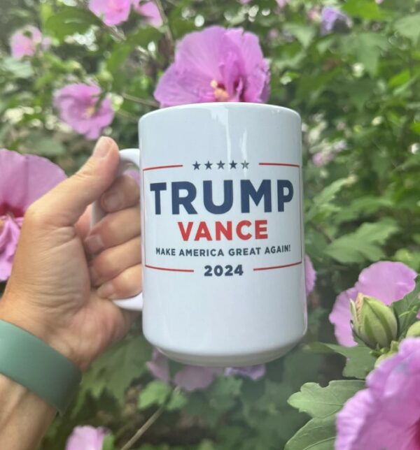 20 oz Trump Vance coffee mug1