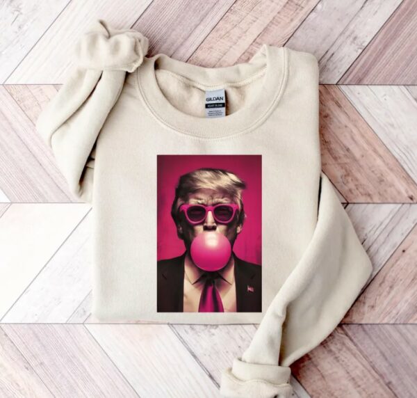 Bubble Gum Trump Shirt, Donald Trump 2024 Sweatshirt, Vote for Trump Shirt, Political Shirt, Election Day Shirt,Make America Great Again Tee4