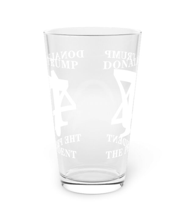 Donald Trump 47 The President Pint Glass