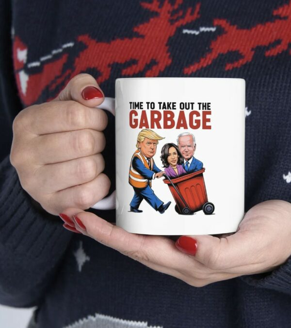 Trump Garbage Coffee Mug USA