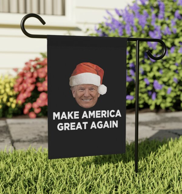 Trump MAGA Christmas Flag USs