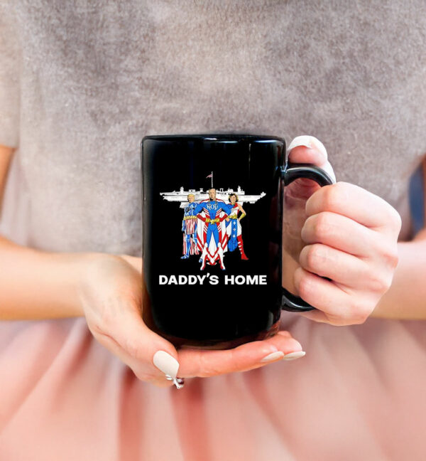 Trump Superheros daddy’s home Mug