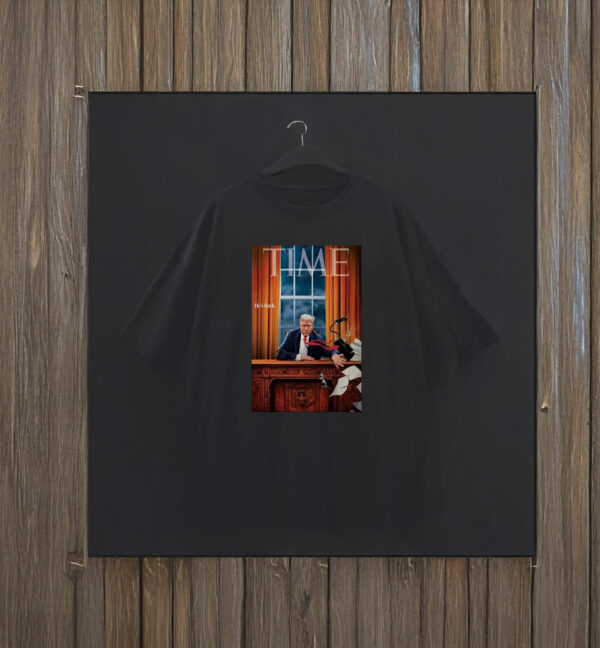 Trump Sweeping President Biden’s Belongings Off The Desk T-Shirt