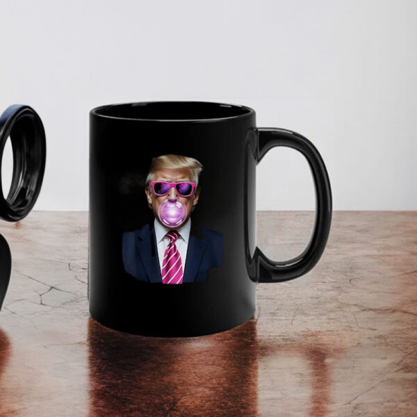 Funny Donald Trump President 45th 47th Blowing Bubble Gum Mug