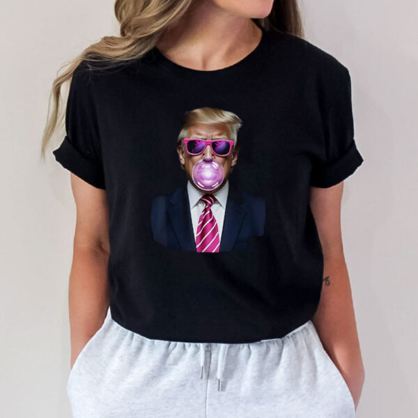 Funny Donald Trump President 45th 47th Blowing Bubble Gum T-Shirt