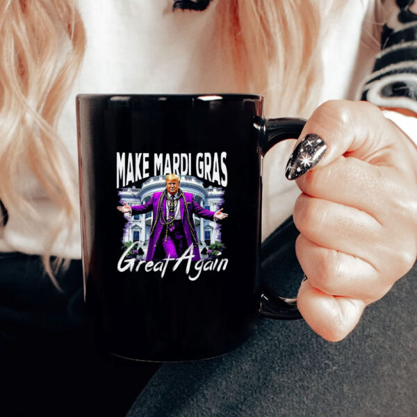 Make Mardi Gras Great Again Trump Beads Mask and Feather Mug