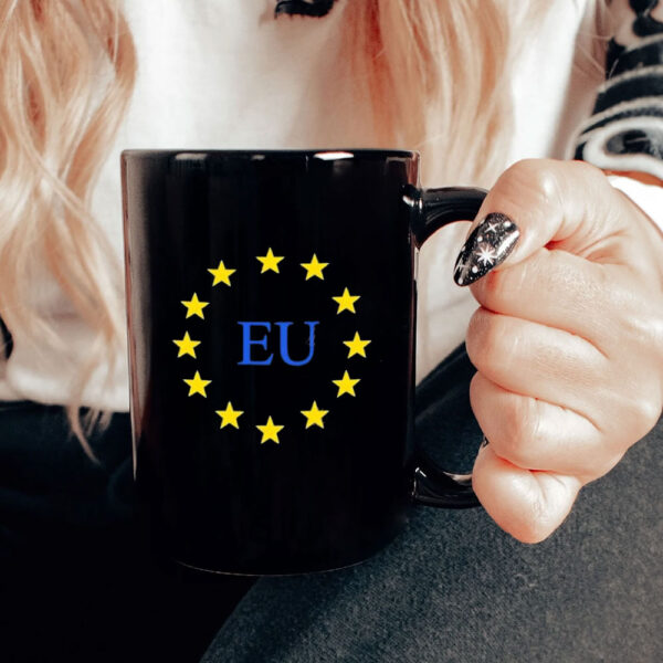 President Trump announces 25% tariffs on the EU Mug